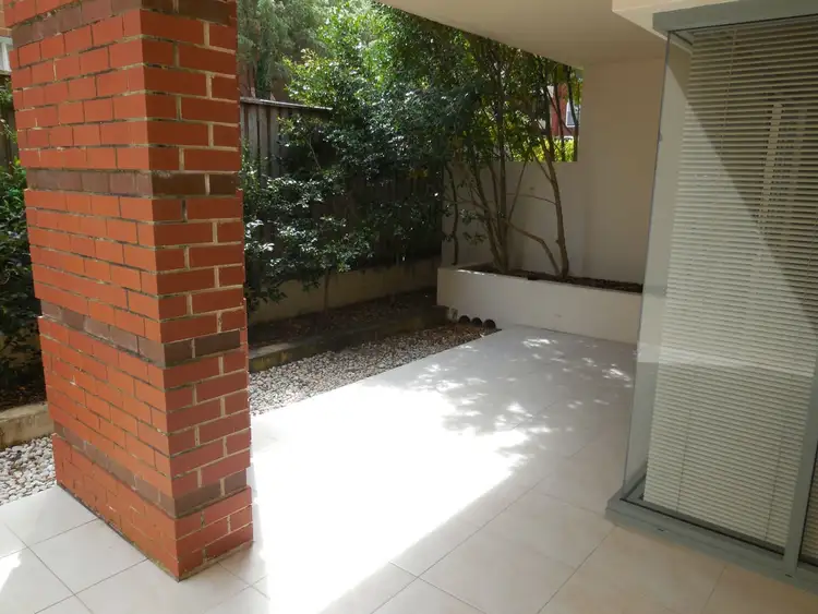 Second view of Homely unit listing, 4/8-10 Clifford Street, Mosman NSW 2088