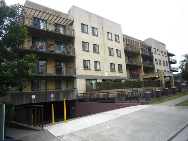 Main view of Homely unit listing, 22/5-9 Fourth Avenue, Blacktown NSW 2148