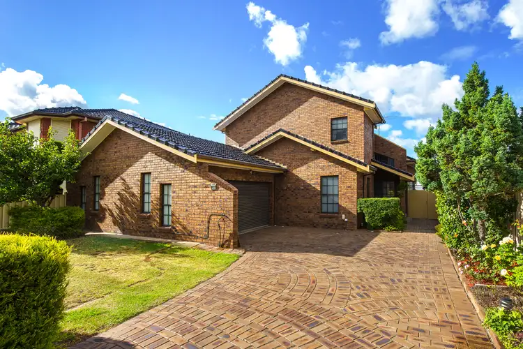 Second view of Homely house listing, 142 Templewood Crescent, Avondale Heights VIC 3034