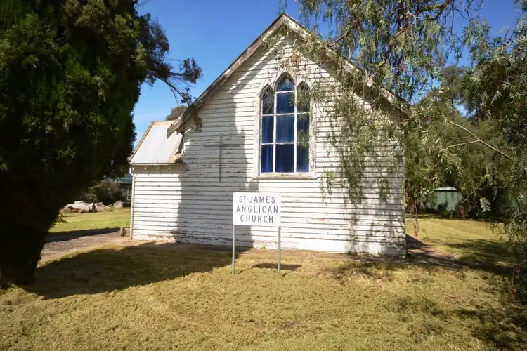10 Edwards Street, Glenorchy, Stawell VIC 3380