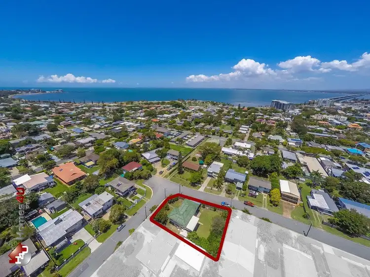 10 Wendy Cres, Clontarf QLD 4019