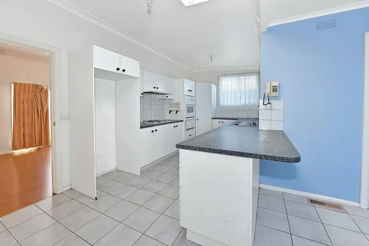 Fifth view of Homely house listing, 5 Hanley Street, Avondale Heights VIC 3034