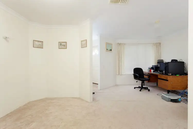 Sixth view of Homely house listing, 2 Tana Court, Leeming WA 6149
