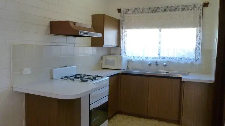 Fourth view of Homely unit listing, 2/14 Cunningham Street, Benalla VIC 3672
