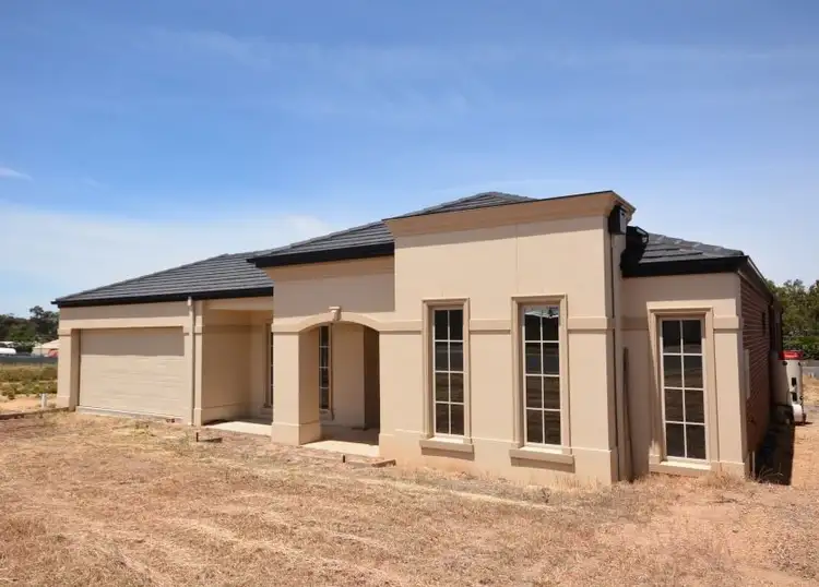 22 Leslie Street, Stawell VIC 3380