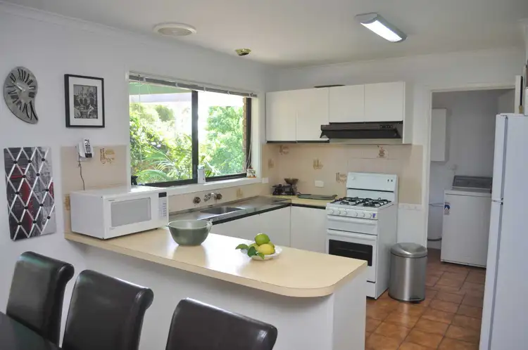 Seventh view of Homely house listing, 7 Leonis Court, Moe VIC 3825