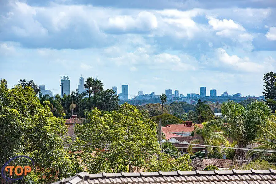 Main view of Homely semi-detached listing, 8 Newsam Close, Parkwood WA 6147
