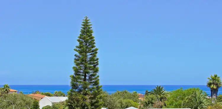 Fourth view of Homely house listing, 1 Amoria Court, Mullaloo WA 6027