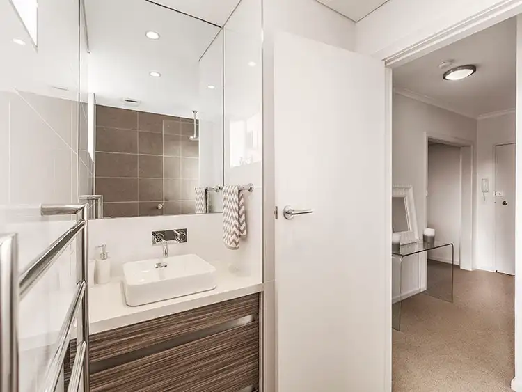 Fourth view of Homely apartment listing, 10/15 Armadale Street, Armadale VIC 3143