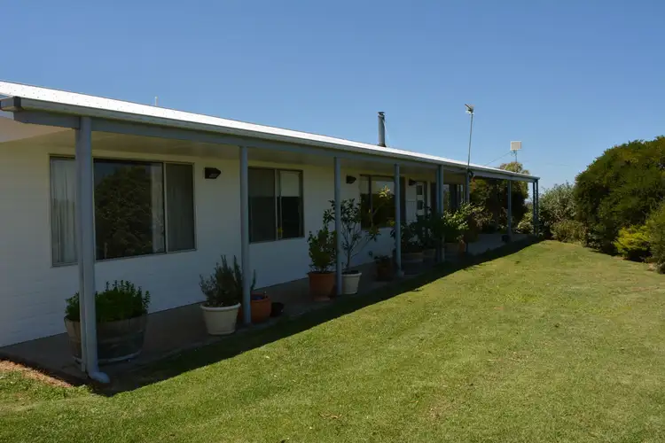 Second view of Homely house listing, 5 Pheasant Track, Granite Rock VIC 3875