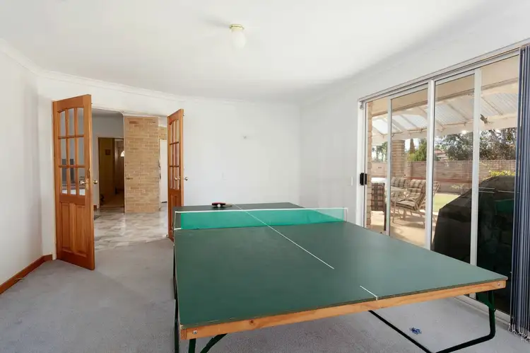 Fifth view of Homely house listing, 2 Tana Court, Leeming WA 6149