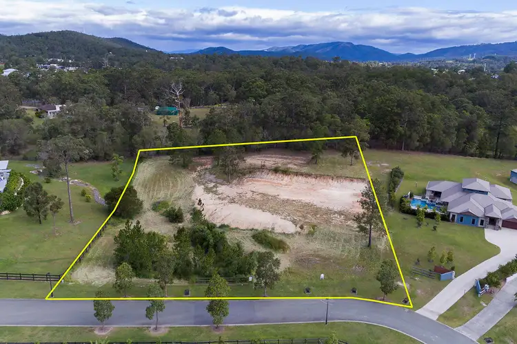 37 Lagoon Park Drive, Maudsland QLD 4210