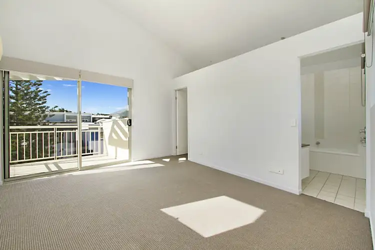 Fourth view of Homely semi-detached listing, 1/26 Moores Crescent, Varsity Lakes QLD 4227