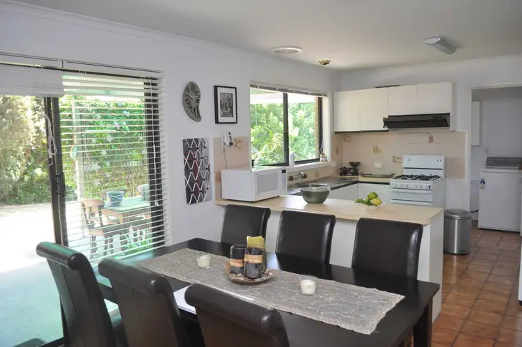 Fifth view of Homely house listing, 7 Leonis Court, Moe VIC 3825