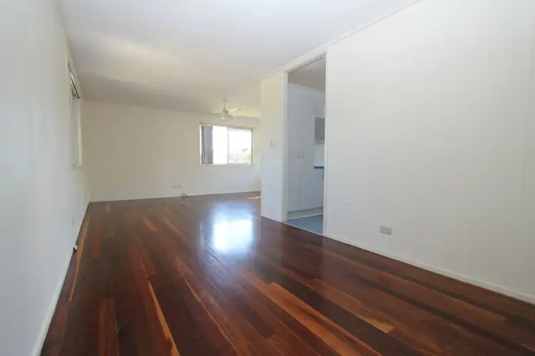 Fourth view of Homely house listing, 7 Natalie Street, Slacks Creek QLD 4127