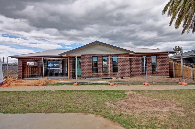 26 Palm, Paynesville VIC 3880