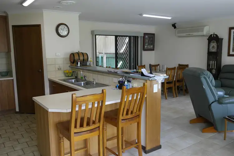 Fourth view of Homely house listing, 2 Macdonald Court, Glengarry VIC 3854