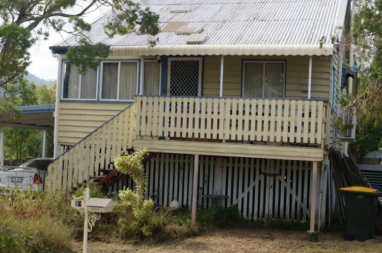 90 Harbourne Street, Koongal QLD 4701