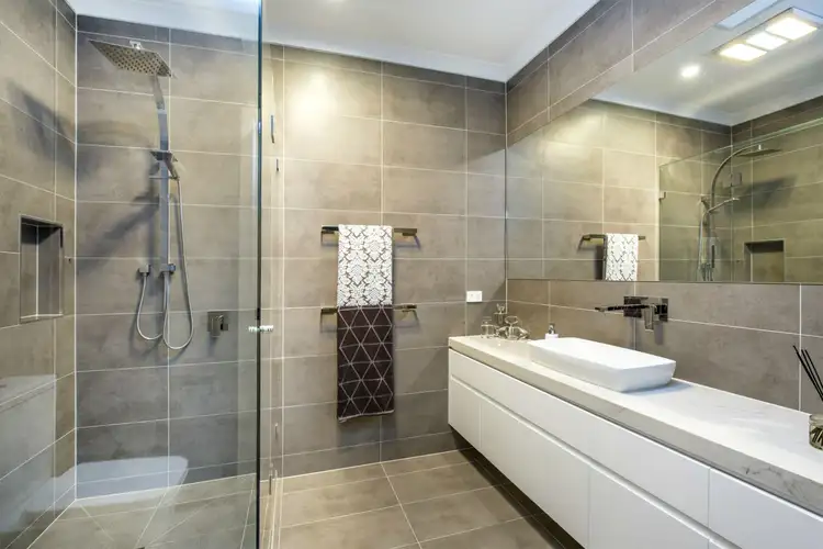 Sixth view of Homely townhouse listing, 21 River Drive, Avondale Heights VIC 3034