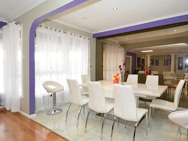 Fifth view of Homely house listing, 2 Erin Court, Doncaster VIC 3108