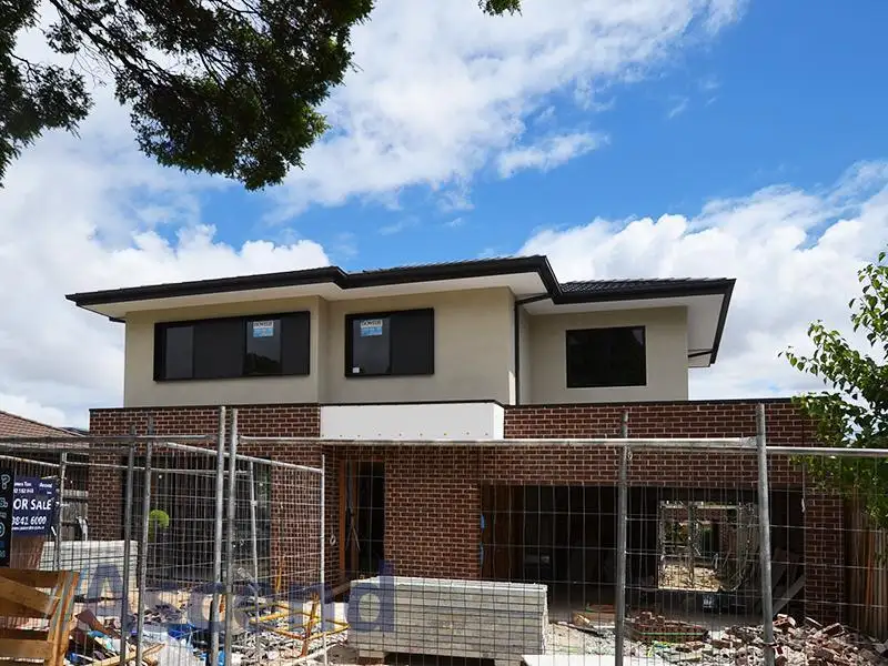 Main view of Homely townhouse listing, 1/34 Mc Comas Grove, Burwood VIC 3125