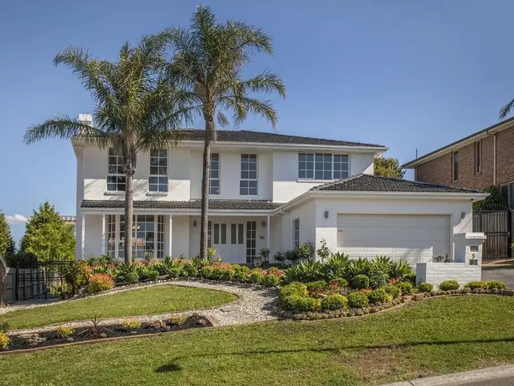 5 Monomeath Close, Doncaster East VIC 3109