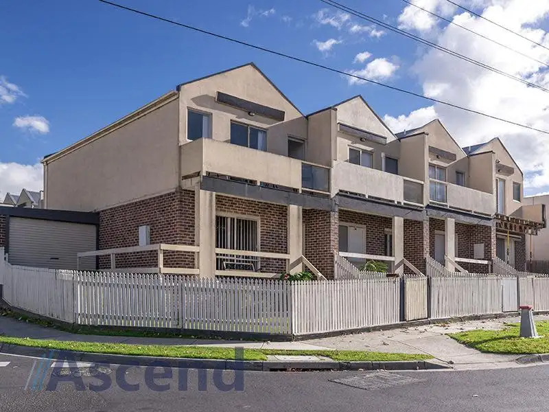 Main view of Homely townhouse listing, 4/16 High Street, Bayswater VIC 3153