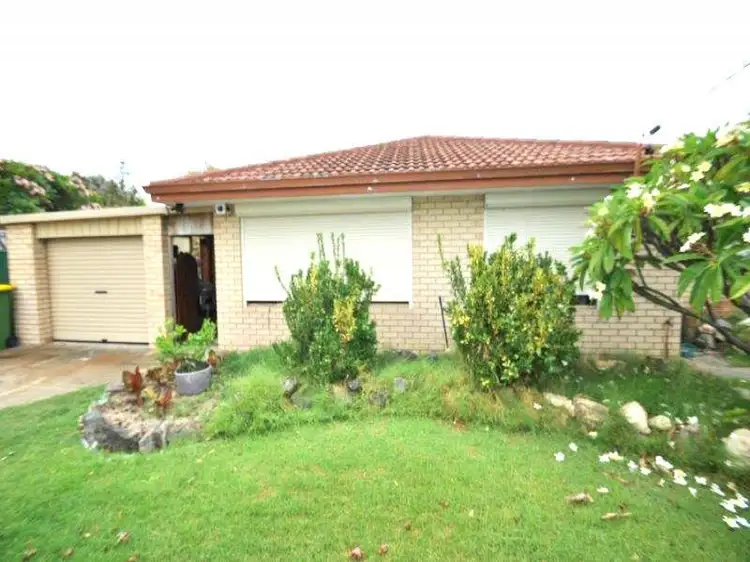 14 Barnes Street, Rockingham WA 6168