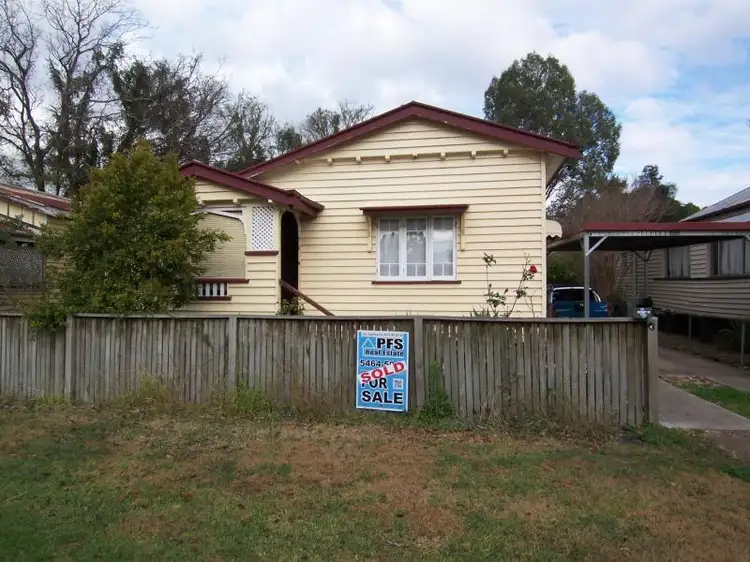 10 Albert Street, Rosewood QLD 4340