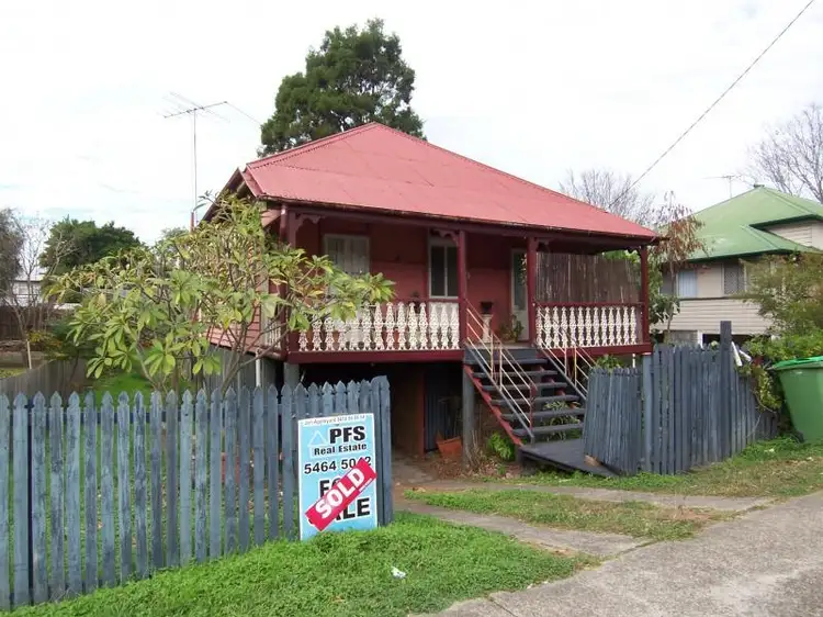 42 Warwick Road, Ipswich QLD 4305