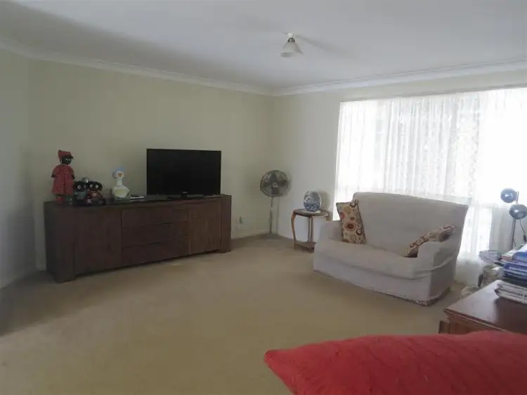 Second view of Homely house listing, 8 Glencoe Place, Thagoona QLD 4306