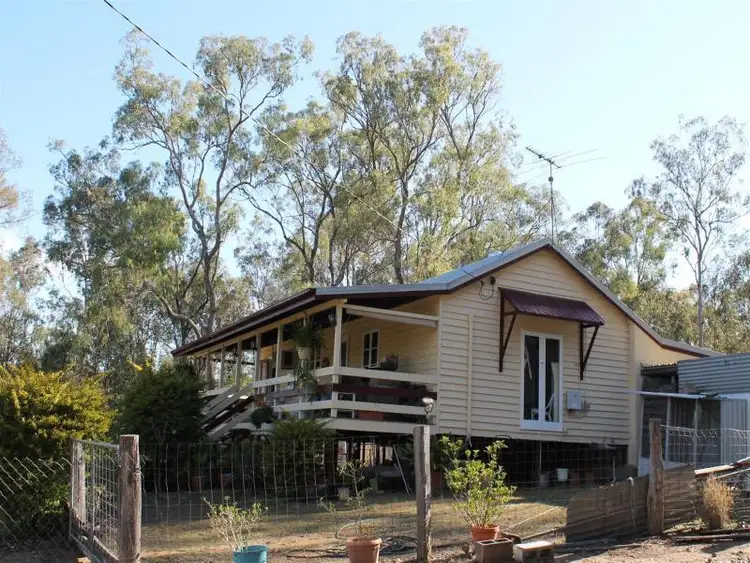 81 Long Gully Road, Summerholm QLD 4341