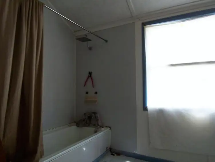 Seventh view of Homely house listing, 2 Waight Street, Rosewood QLD 4340