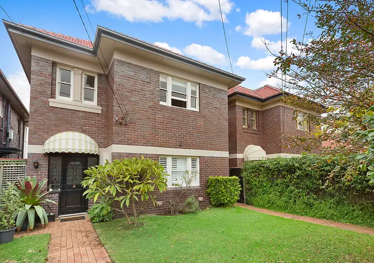 2/3a Northcote Avenue, Fairlight NSW 2094