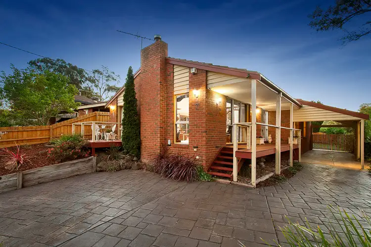 7 Orion Court, Eltham North VIC 3095