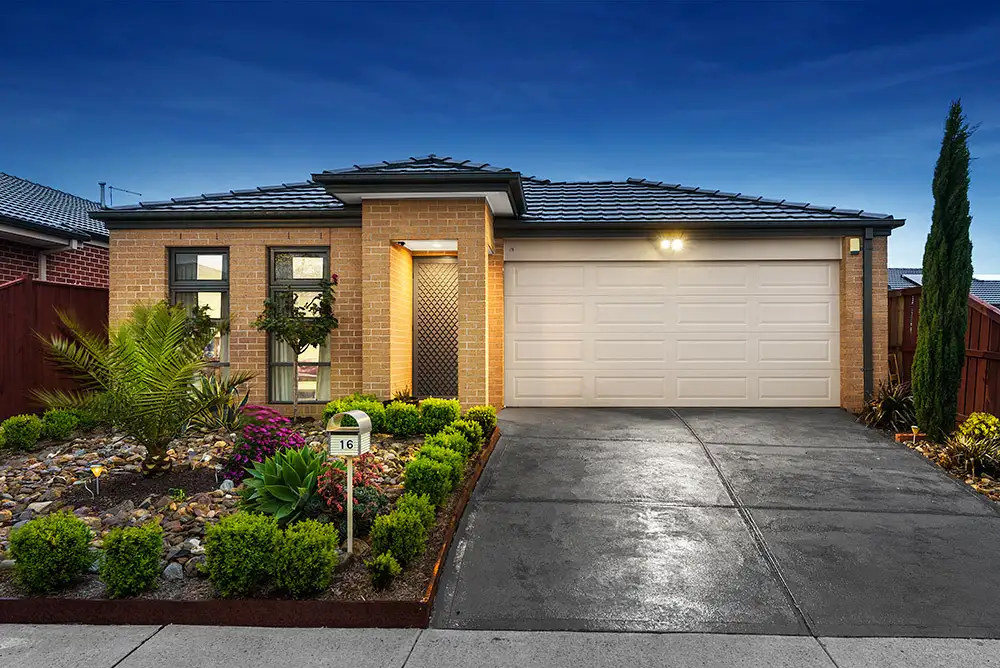 Main view of Homely house listing, 16 Currumbin Road, Doreen VIC 3754