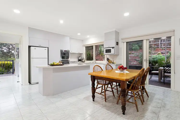 Fifth view of Homely house listing, 2 Darwinia Rise, Eltham North VIC 3095