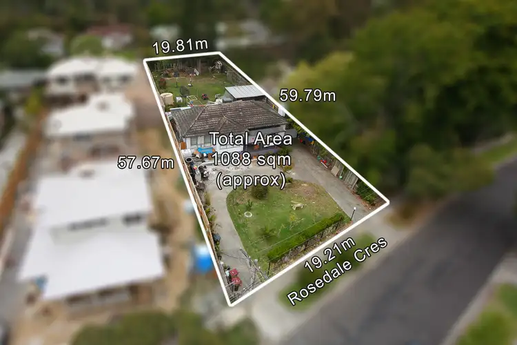 15 Rosedale Crescent, Ringwood East VIC 3135