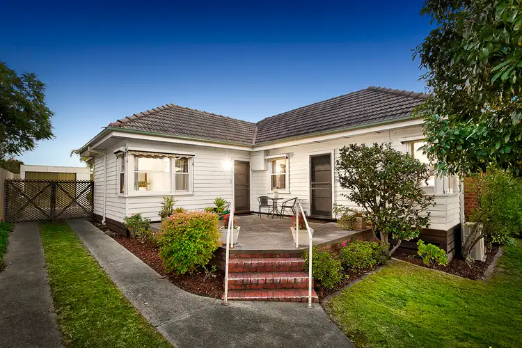 34 Rattray Road, Montmorency VIC 3094