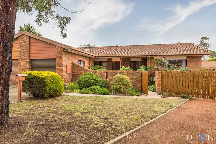 11 Tattersall Crescent, Florey ACT 2615