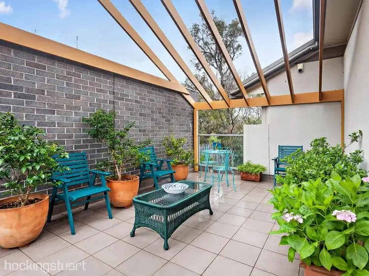 Sixth view of Homely townhouse listing, 1/19 Coolidge Wynd, Macleod VIC 3085