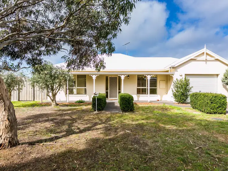 22 Norfolk Boulevard, Torquay VIC 3228