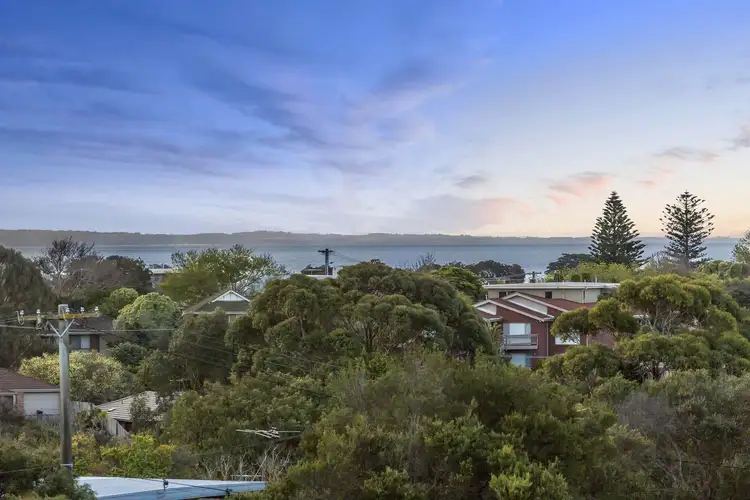 Fifth view of Homely house listing, 2 Highview  Court, Rye VIC 3941