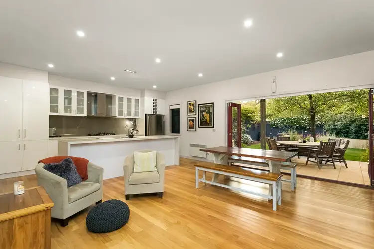 Second view of Homely house listing, 6/15 Karingal Drive, Montmorency VIC 3094
