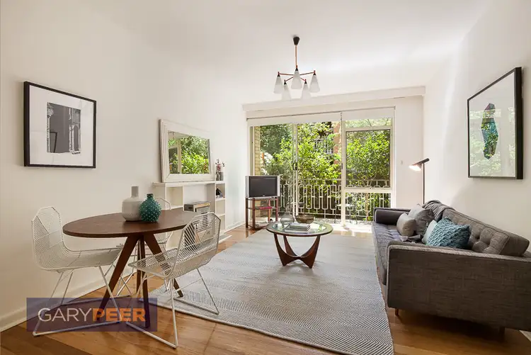 Third view of Homely apartment listing, 4/3 Wando Grove, St Kilda East VIC 3183