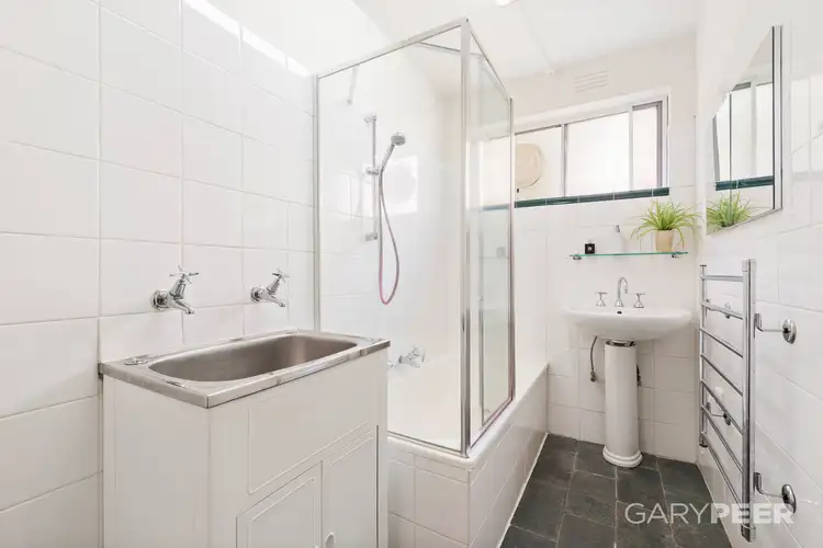 Fourth view of Homely apartment listing, 2/193 Brighton Road, Elwood VIC 3184