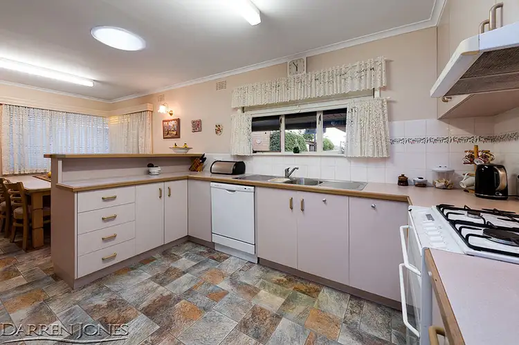 Fourth view of Homely house listing, 9 Helwig Avenue, Montmorency VIC 3094