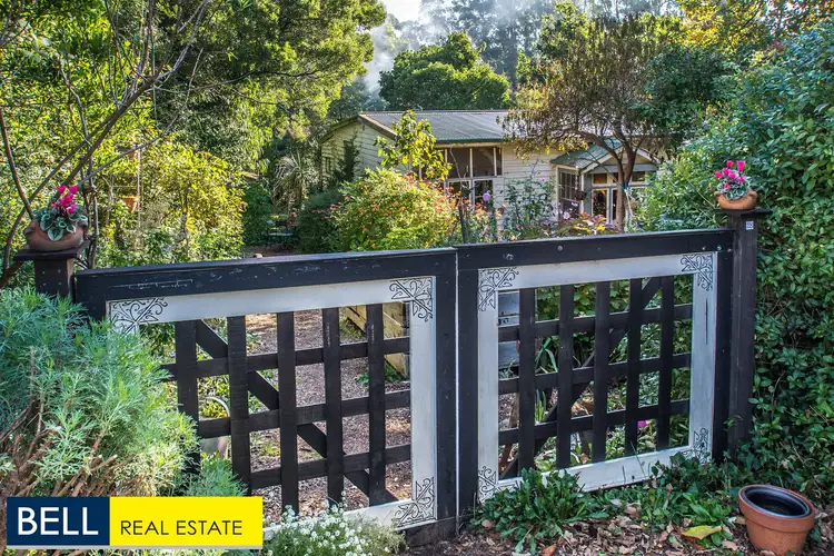 28 Monash Avenue, Olinda VIC 3788