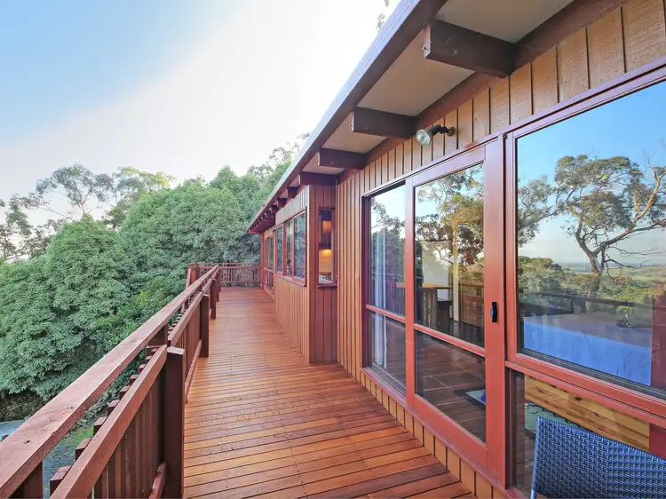 9 Ternes Road, Upwey VIC 3158