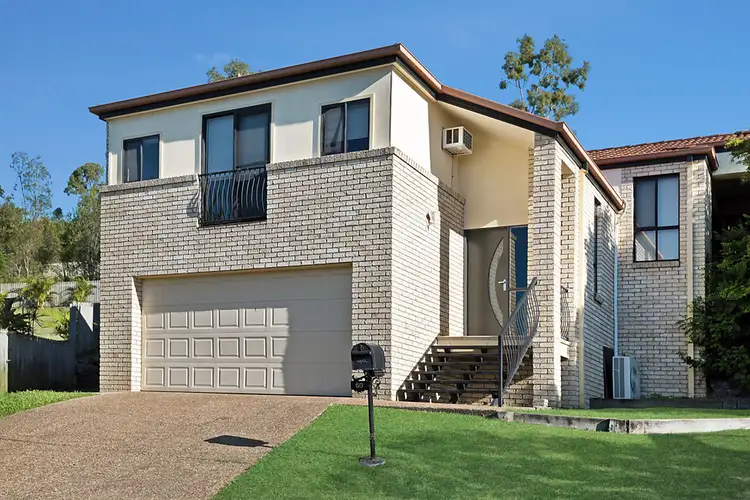 60 Paddington Drive, Carrara QLD 4211